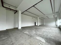 Bendemeer Road (D12), Factory #595794331